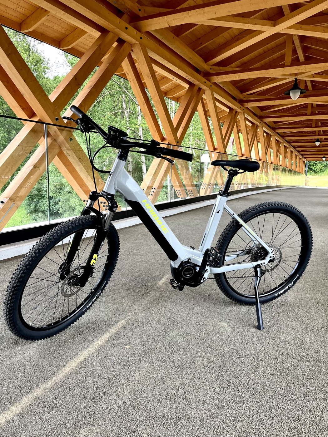 Rower elektryczny (e-bike). Promenada Bike Szczawnica